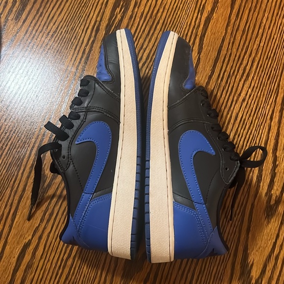 2015 Air Jordan 1 Retro Low OG 'Royal’ - Picture 2 of 7